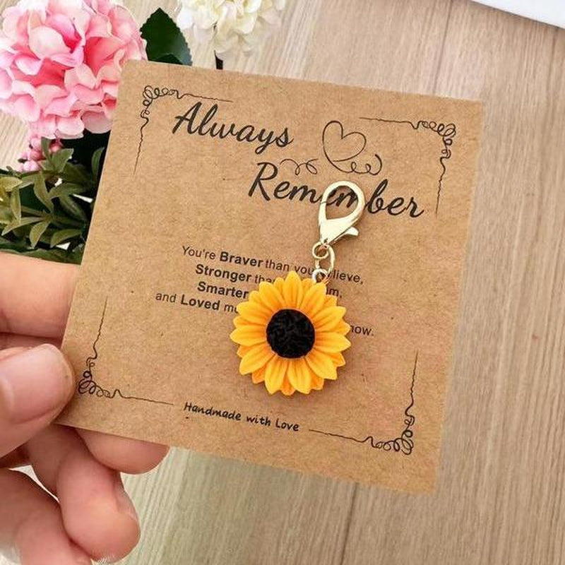 Vivid Sunflower Design Fashionable Keychain with Gift Card, Cute Resin Material Flower Shaped Keychain for Women & Men, Fashion Personalized Keychain for Daily Clothing Decor, Birthday Gift Fall, Charms, Love, Fashion Accessory, Trendy Cute Keychain